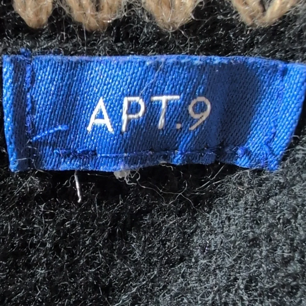 Apt. 9 Poncho Cape Blanket Stitched Edges  Soft